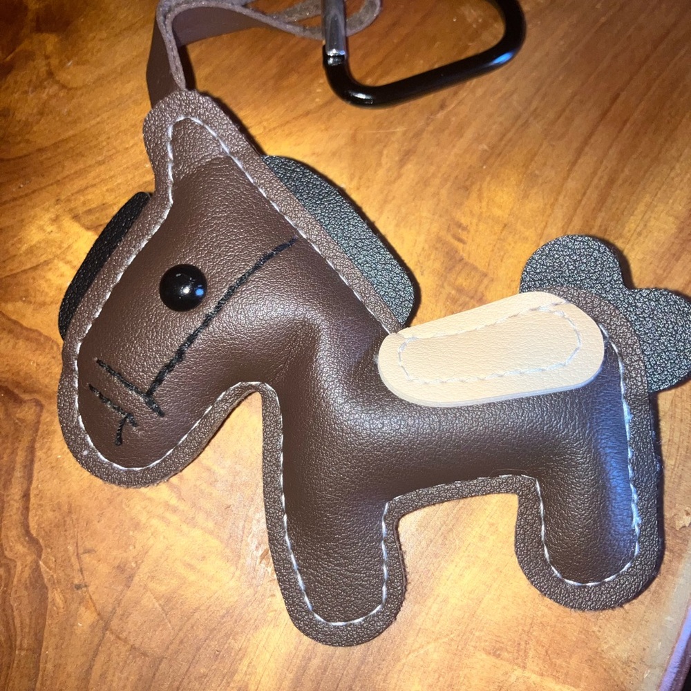 Hand Stitched Leather Horse Heart Keychain❤️🐴